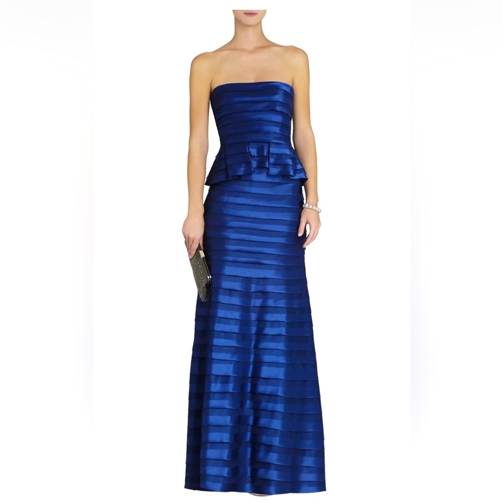 Blue BCBGmaxazria gown style ROSE  size 2